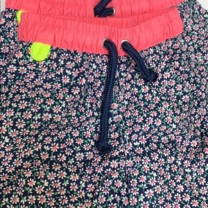 GILIS  Boys' swim shorts daisy print